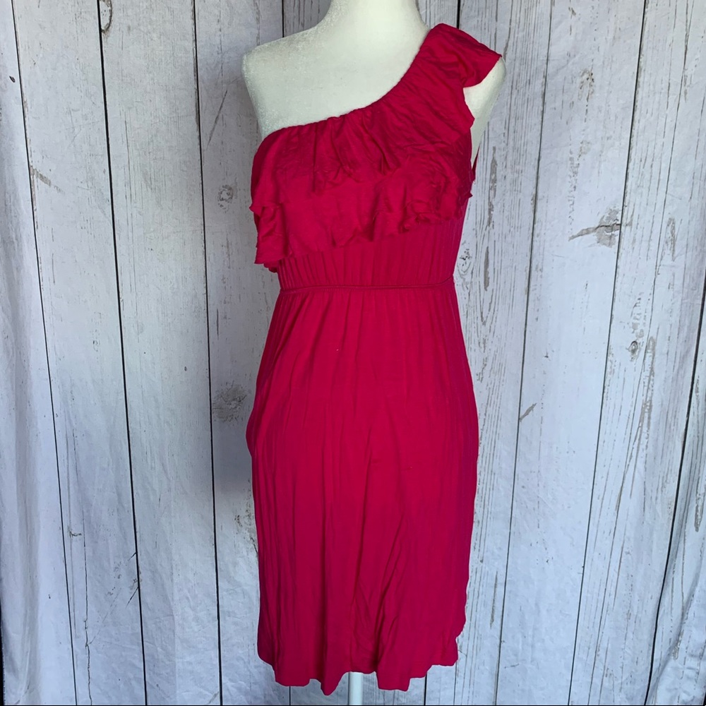 ๐ Host Pick ๐ Womenโs Daytrip One-Shoulder Dress - Picture 1 of 7